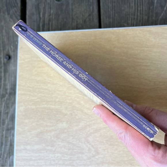 The Horse And His Boy Vintage 1970 Paperback Book By C.S. Lewis - Picture 3 of 10